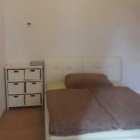 Apartamento Karolina Apartmanház